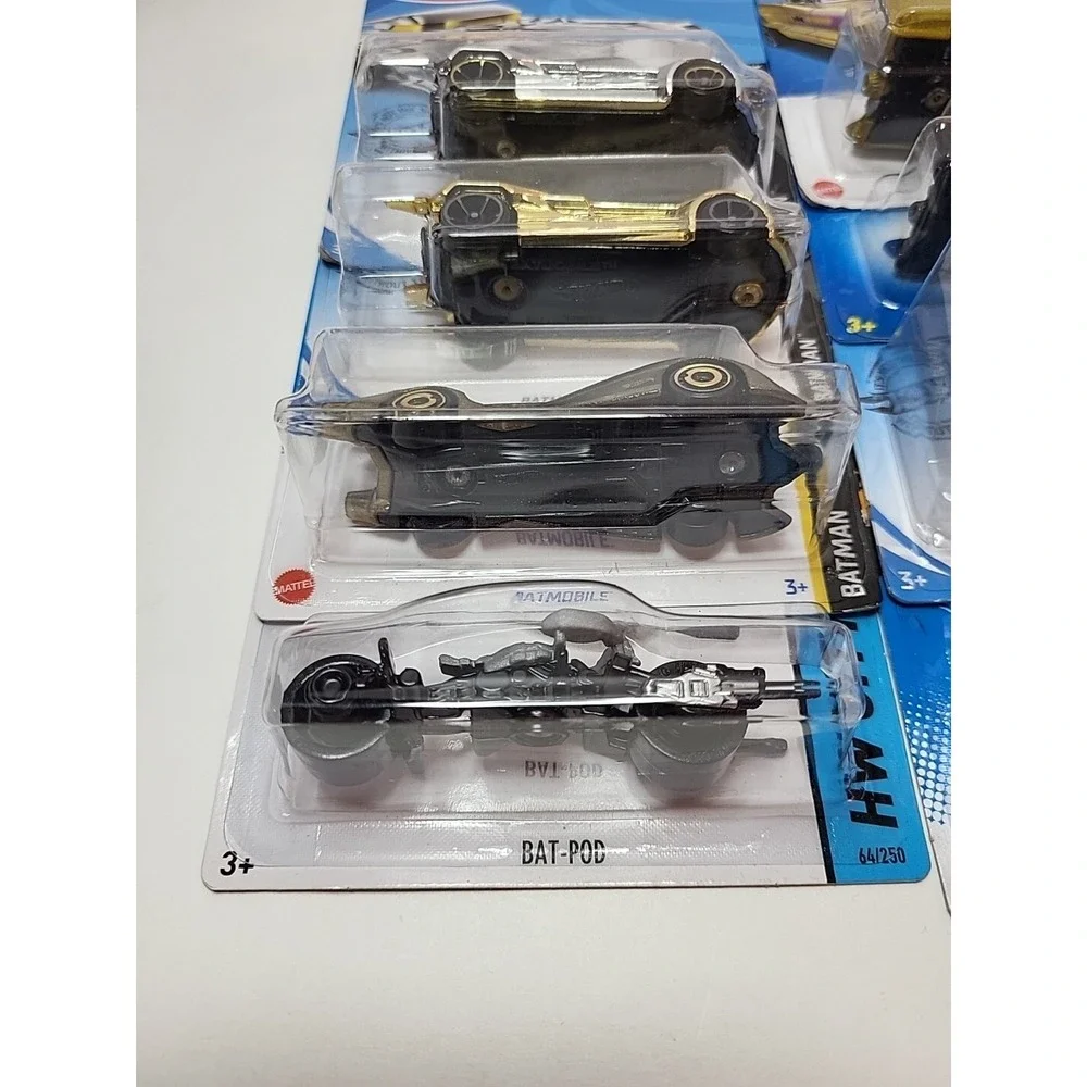 Hot‎ Wheels Batmobile's Lot of 12 Versions